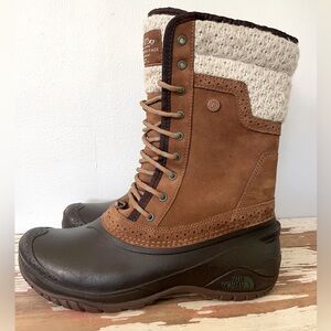 The North Face Women's Shellista II Mid Boots Size 9